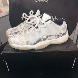 Jordan White, Black & Red Low-Top Sneakers